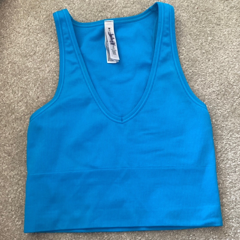 Gently used Aurora ribbed tank